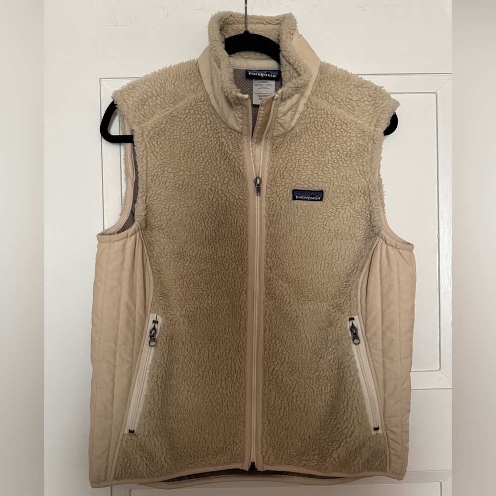 Patagonia Women's Beige Sherpa Vest